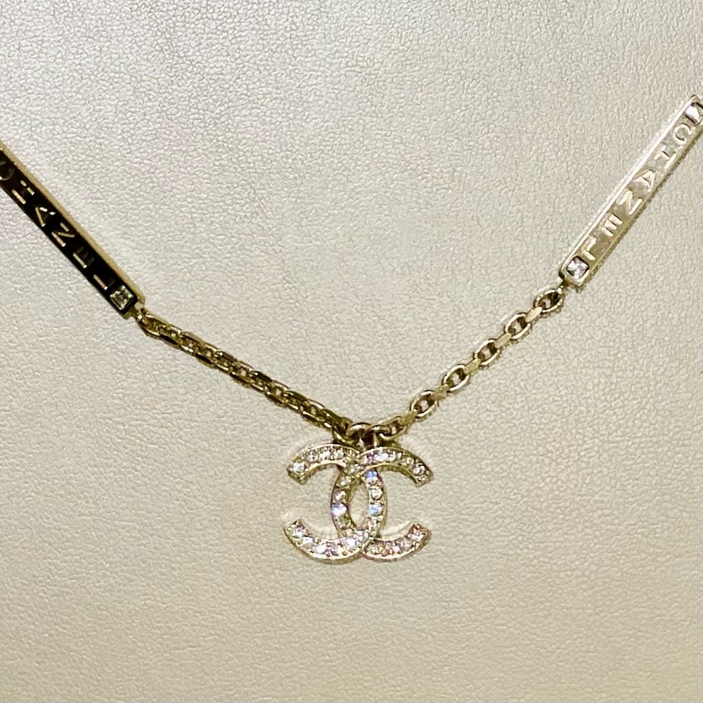 ♥️SOLD♥️ 21P Chanel Gold W/ Crystal CC And Logo Necklace Full Set NWT